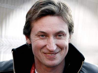 Wayne Gretzky is the best Canadian athlete of all time.